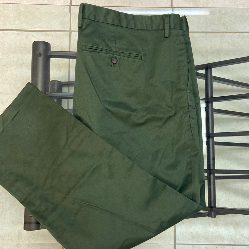 Buttoned Down Mens Straight Chino Dress Pant